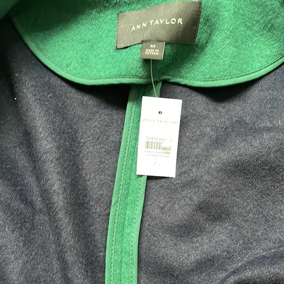 NWT Shawl Collar Belted Ann Taylor jacket / coat - Size XS - Green - Picture 7 of 8